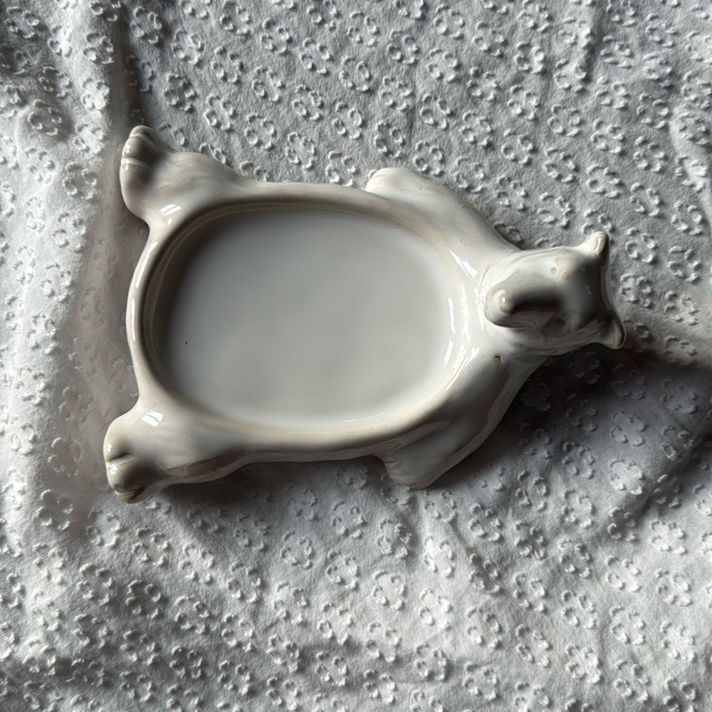 Pottery Barn Polar Bear Soap Dish
